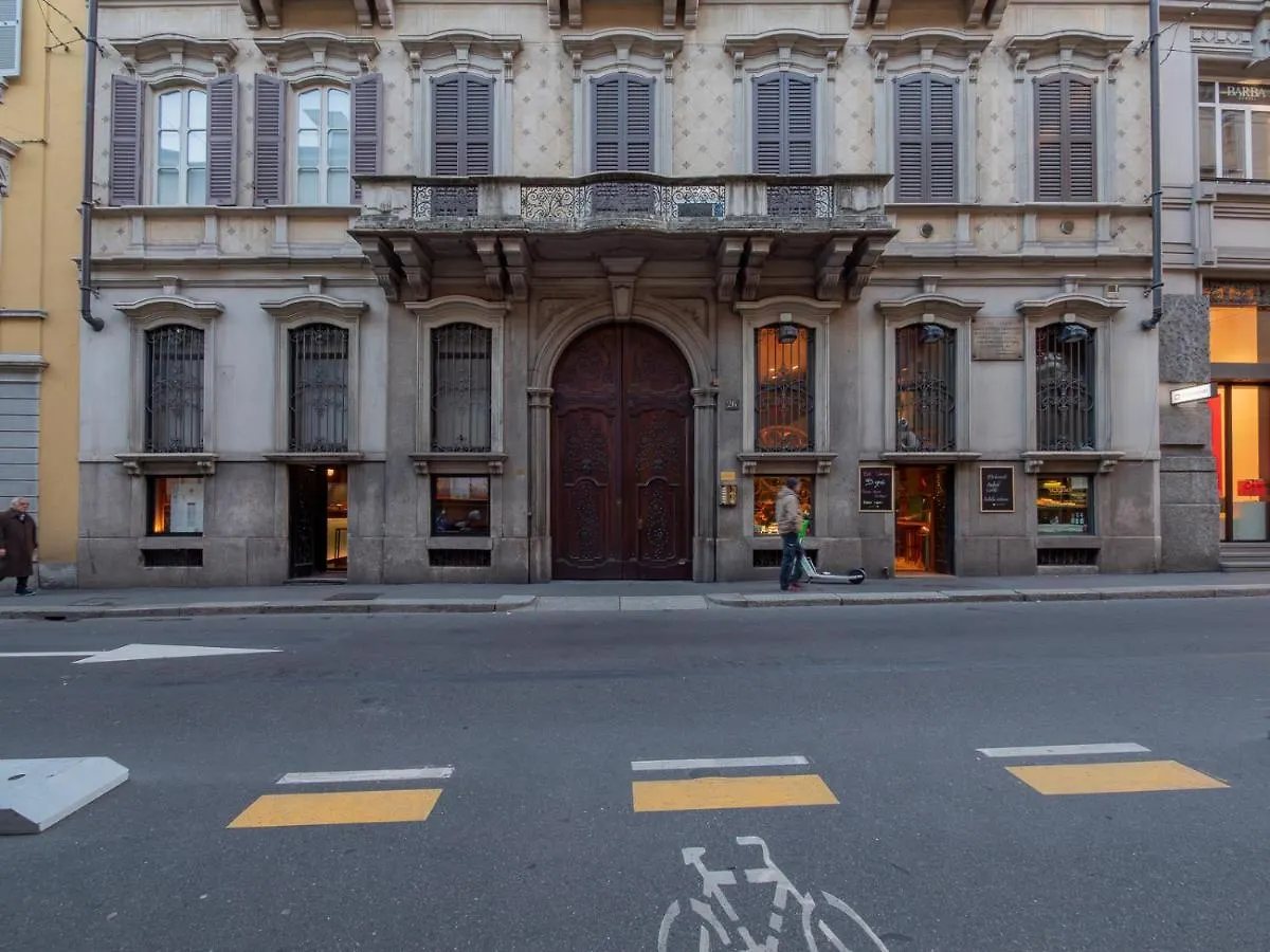 Duomo Home And Downtown Milan Italy